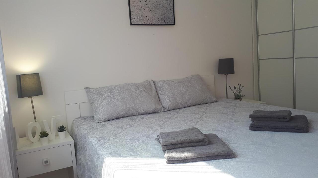 Prima Apartment *